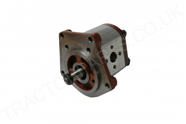 international b414 hydraulic pump